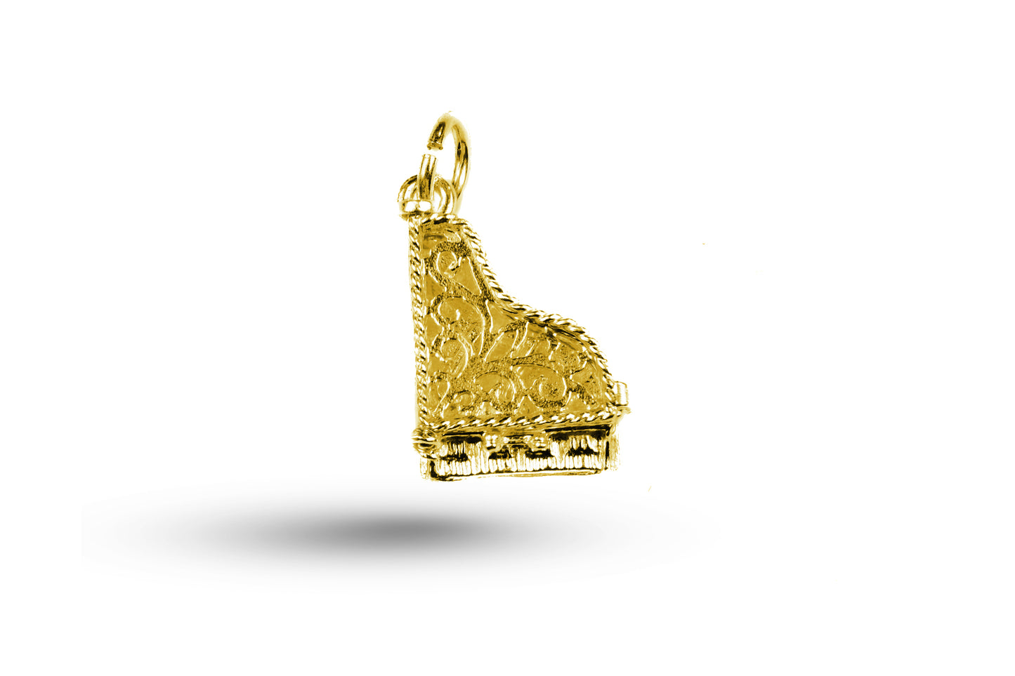 Yellow gold Grand Piano charm.
