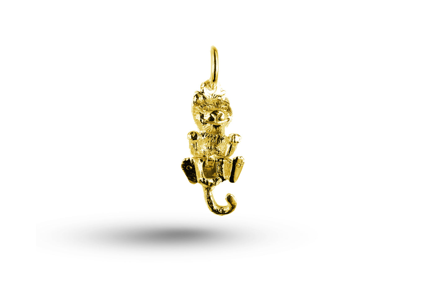 Luxury yellow gold Cat charm.