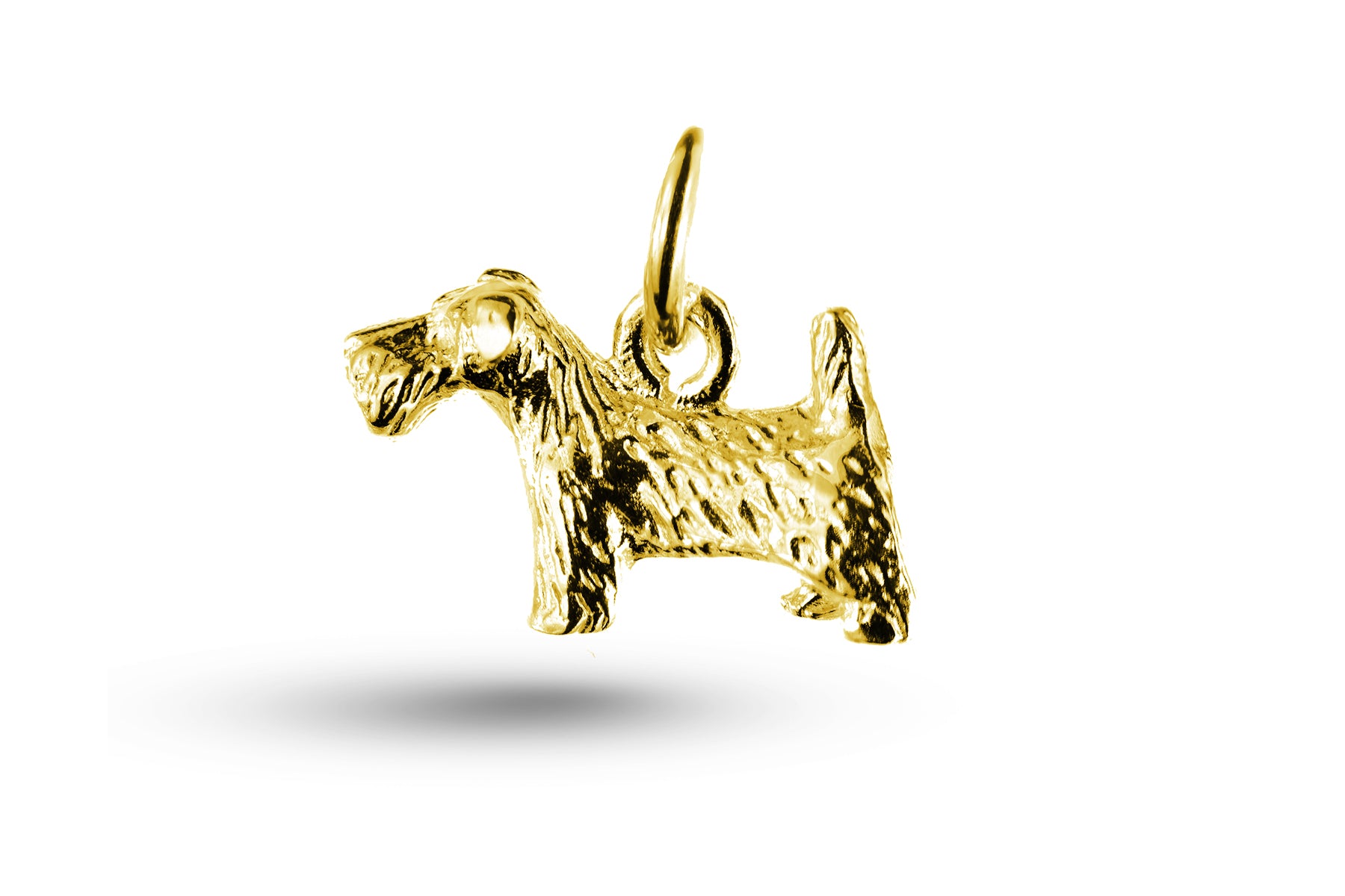 Yellow gold Scottie Dog charm.