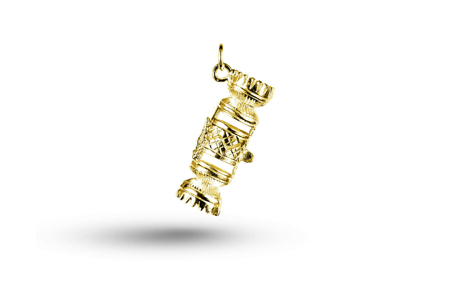 Yellow gold Christmas Cracker Cracks Open charm.
