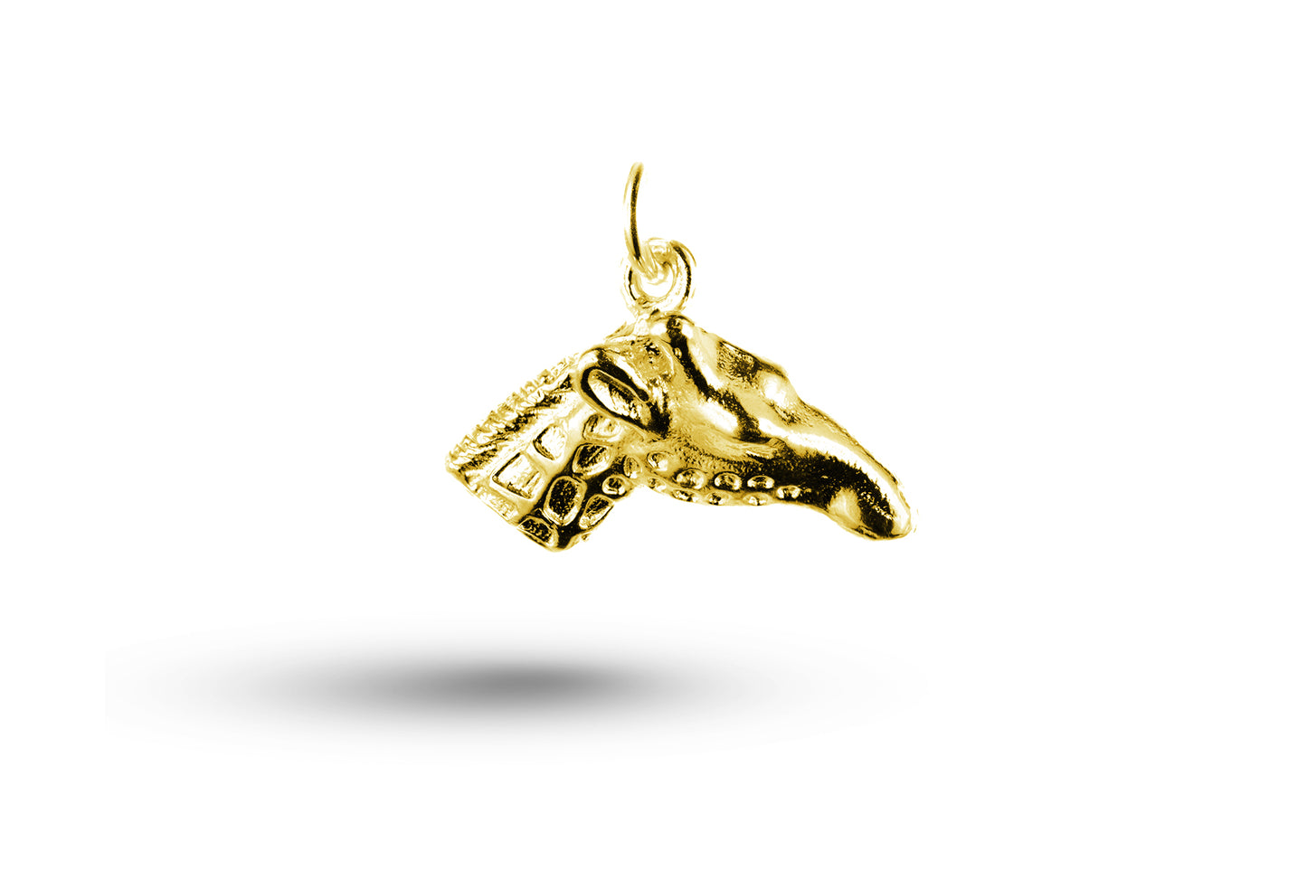 Yellow gold Giraffe Head charm.