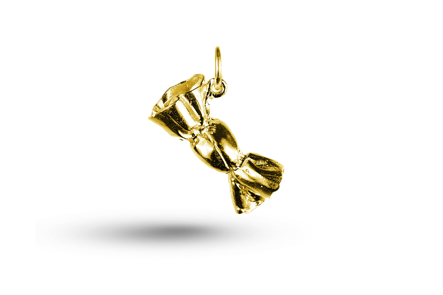 Yellow gold Sweet charm.