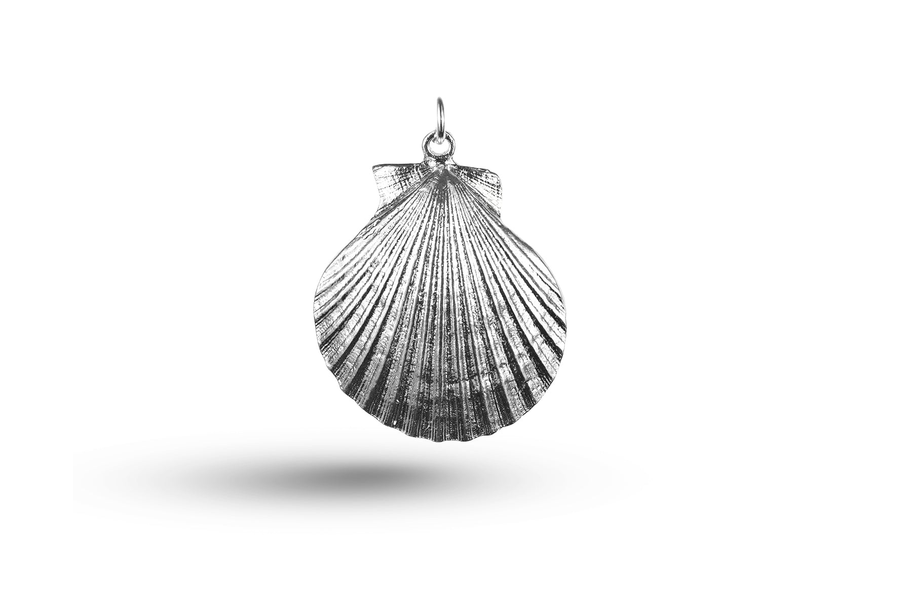 White gold Sea Shell charm.