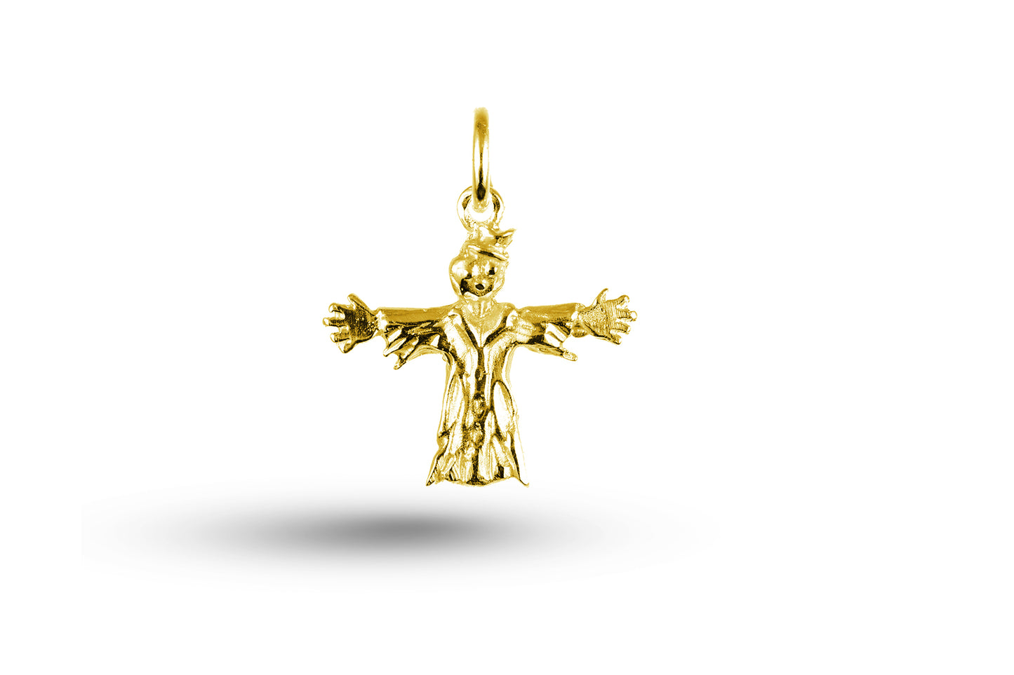 Yellow gold Scarecrow charm.