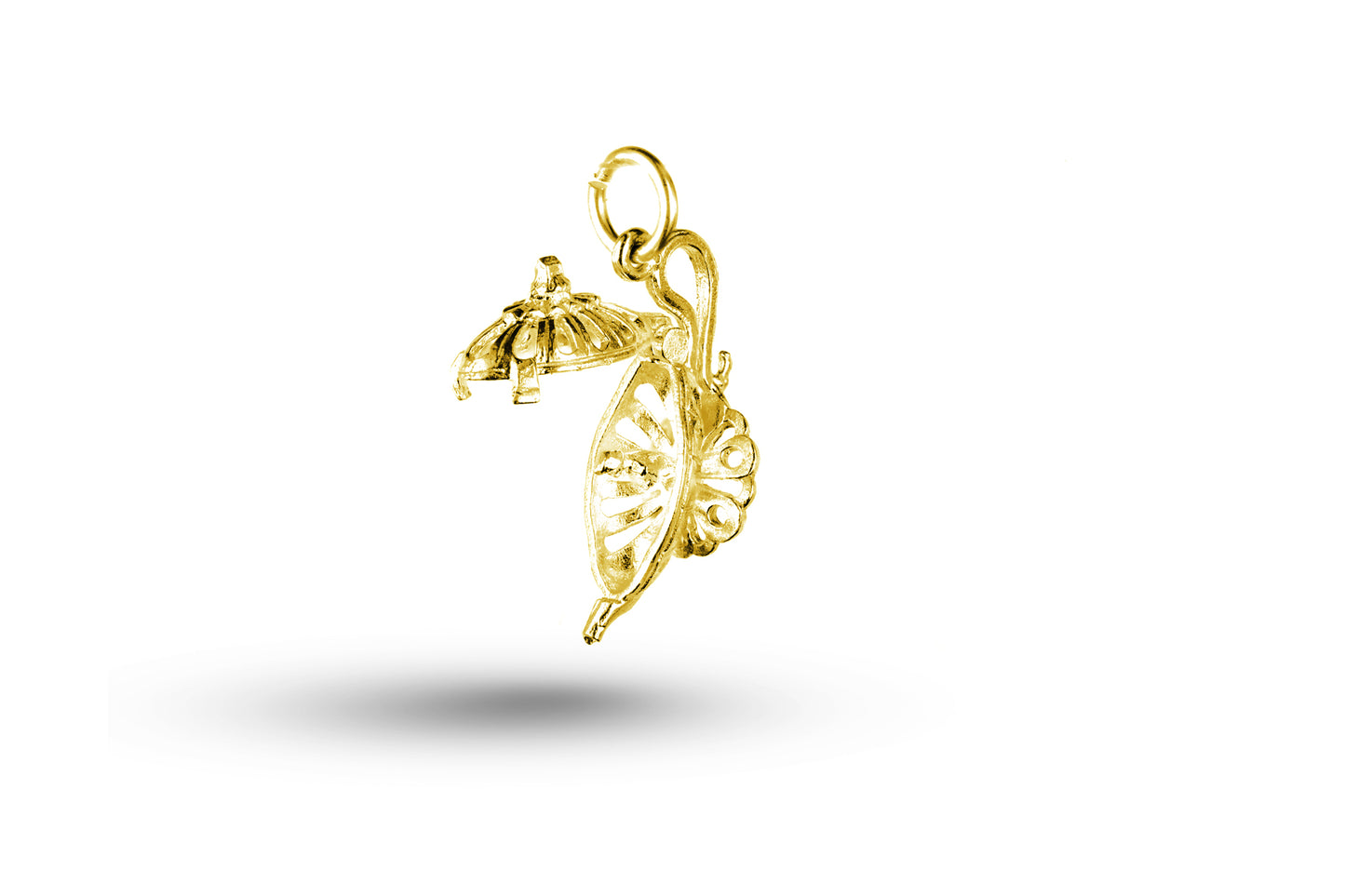 Yellow gold open Genie in Alladins Lamp charm.