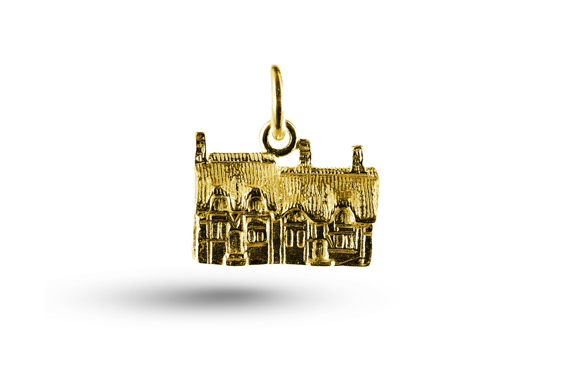 Luxury yellow gold Anne Hathaway cottage charm.