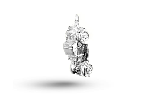 White gold Roadster charm.